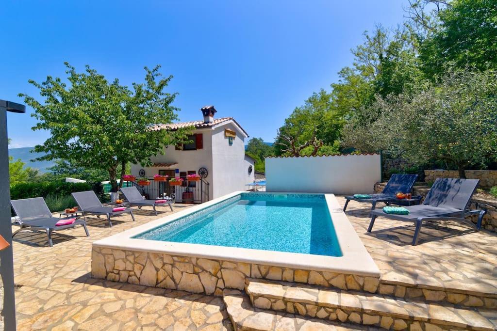 Kršan Piccola Casa - A Little Paradise מראה חיצוני תמונה